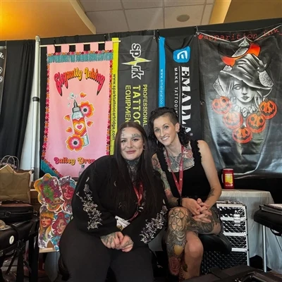 SPARK-Certificirani umetnik si zagotovi največje priznanje na CPA Tattoo Expo...
